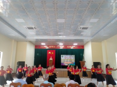 Hội NCT Phú Thịnh tổ chức giao lưu các CLB liên thế hệ tự giúp nhau
